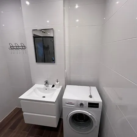 Festivalove 2 -apartament 3 Sypialniami Dla 8 Osob Podczele *